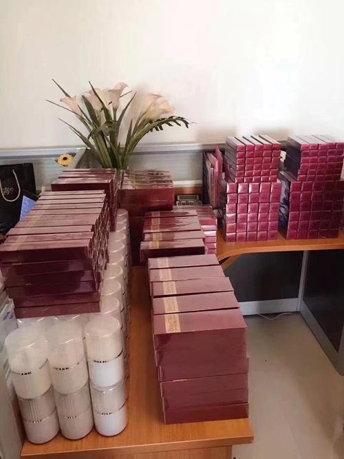 護(hù)膚化妝品加工廠批發(fā)廠家