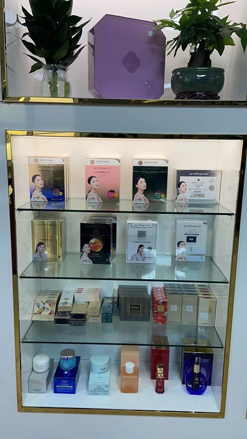 品牌護(hù)膚品批發(fā)廠家直銷